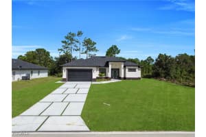 1129 Milwaukee Boulevard, Lehigh Acres, FL 33974 - MLS#2025005419