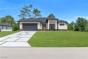 1129 Milwaukee Boulevard, Lehigh Acres, FL 33974 - MLS#2025005419