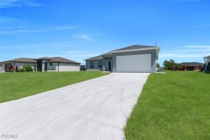 3210 22nd Street, Lehigh Acres, FL 33976 - MLS#2025005423
