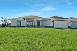 1905 Ne 21st Ave, Cape Coral