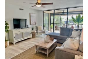 4240 Steamboat Bend, Fort Myers, FL 33919 - MLS#2025005495