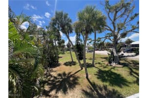 226 Connecticut Street, Fort Myers Beach, FL 33931 - MLS#2025005503