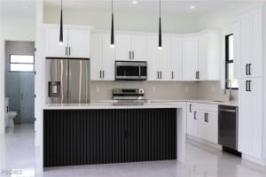 3221 Vera Court, Lehigh Acres, FL 33976 - MLS#2025005522
