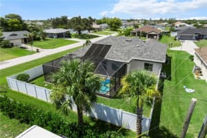 1016 33rd Terrace, Cape Coral, FL 33914 - MLS#2025005540