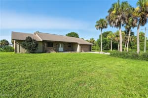 5006 Pike Lane, Labelle, FL 33935 - MLS#2025005703