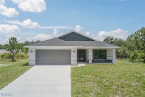 1037 Cheney Ave S, Lehigh Acres