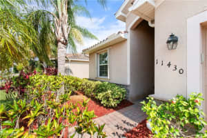 11430 Icarus Circle, Lehigh Acres, FL 33971 - MLS#2025005757