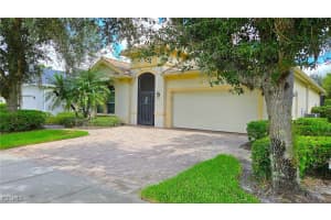 26317 Stonewall Ln, Bonita Springs