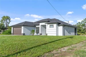 4713 4th Street, Lehigh Acres, FL 33971 - MLS#2025005824