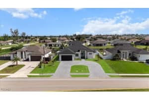 2125 Trafalgar Parkway, Cape Coral, FL 33991 - MLS#2025005825