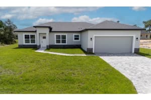 4867 Myrtle Beach Dr, Sebring