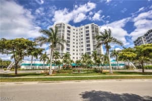 4183 Bay Beach Ln 375, Fort Myers Beach
