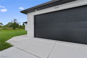 3502 28th Street, Lehigh Acres, FL 33976 - MLS#2025005935