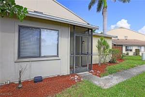 5274 Cedarbend Drive, Fort Myers, FL 33919 - MLS#2025005951