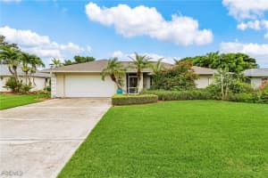 89 Kirtland Dr, Naples