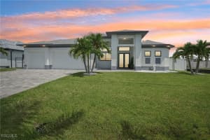21 21st Street, Cape Coral, FL 33991 - MLS#2025006043