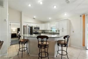 906 2nd Place, Cape Coral, FL 33909 - MLS#2025006057