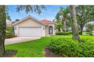 4017 Isla Ciudad Ct, Naples