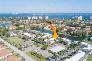 5445 Peppertree Dr 9, Fort Myers