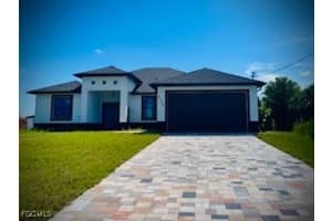 6148 Humboldt Ave, Fort Myers