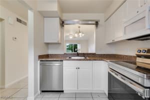 6300 Pointe Boulevard, Fort Myers, FL 33919 - MLS#2025006236