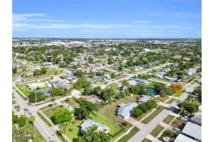 3847 Maxine Street, Fort Myers, FL 33901 - MLS#2025006284