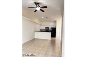 825 32nd Terrace, Cape Coral, FL 33914 - MLS#2025006294