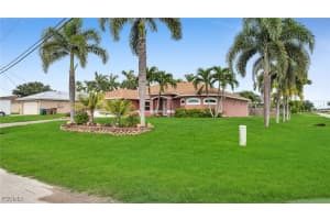 101 28th Avenue, Cape Coral, FL 33993 Sold 10/31/25