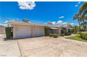 4330 S Canal Cir, North Fort Myers