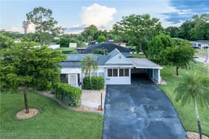402 E Cleveland Ln, Lehigh Acres