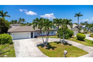 5316 8th Court, Cape Coral, FL 33914 - MLS#2025006350
