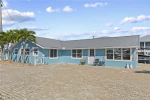 2669 Coco Plum Dr, Matlacha
