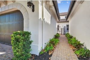 3735 Montreux Lane, Naples, FL 34114 - MLS#2025006391
