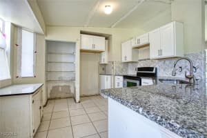 3501 38th Street, Lehigh Acres, FL 33976 - MLS#2025006445