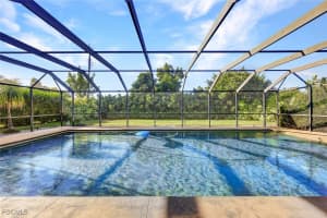 732 Sesame Ct, Cape Coral