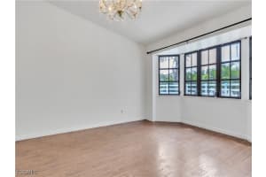222 Se 44th Ter Cape Coral, FL 33904 - Off Market