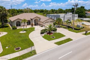 4222 Country Club Blvd, Cape Coral