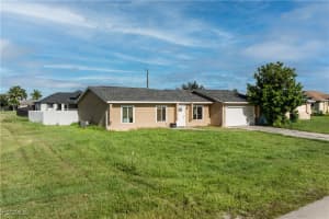 2816 5th Place, Cape Coral, FL 33909 - MLS#2025006493