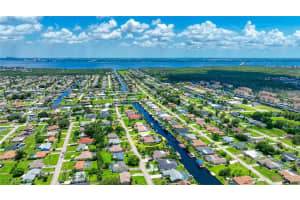 1826 15th Terrace, Cape Coral, FL 33990 - MLS#2025006515