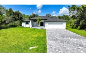 1621 Lincoln Avenue, Lehigh Acres, FL 33972 - MLS#2025006564