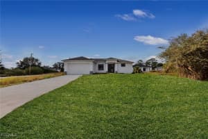 352 Rawlings Ave, Lehigh Acres