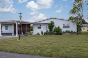 2205 Croton Ct, Lehigh Acres