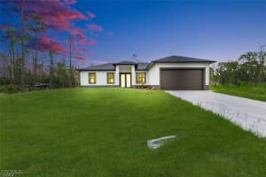 1316 Broadway Ave, Lehigh Acres