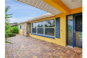 4218 6th Place, Cape Coral, FL 33904 - MLS#2025006647