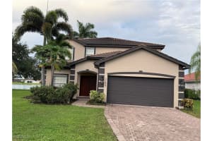 2793 Amberwood Ct, Naples