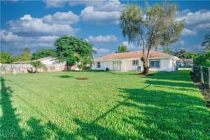 5442 29th Place, Naples, FL 34116 - MLS#2025006723