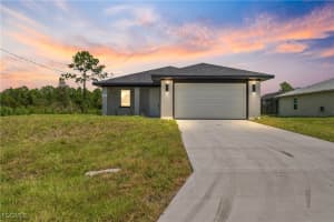 3108 53rd St W, Lehigh Acres