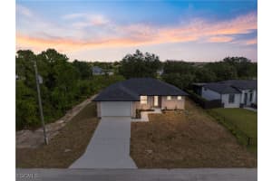 2822 52nd Street, Lehigh Acres, FL 33971 - MLS#2025006733