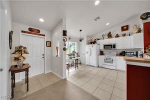 418 Palmyra Avenue, Lehigh Acres, FL 33974 - MLS#2025006745