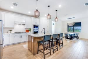 20493 Pebble Glen Dr, Estero